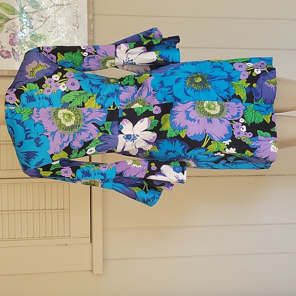 TRINA TURK WINNIE BELL SLEEVED DRESS - Picture 11 of 16